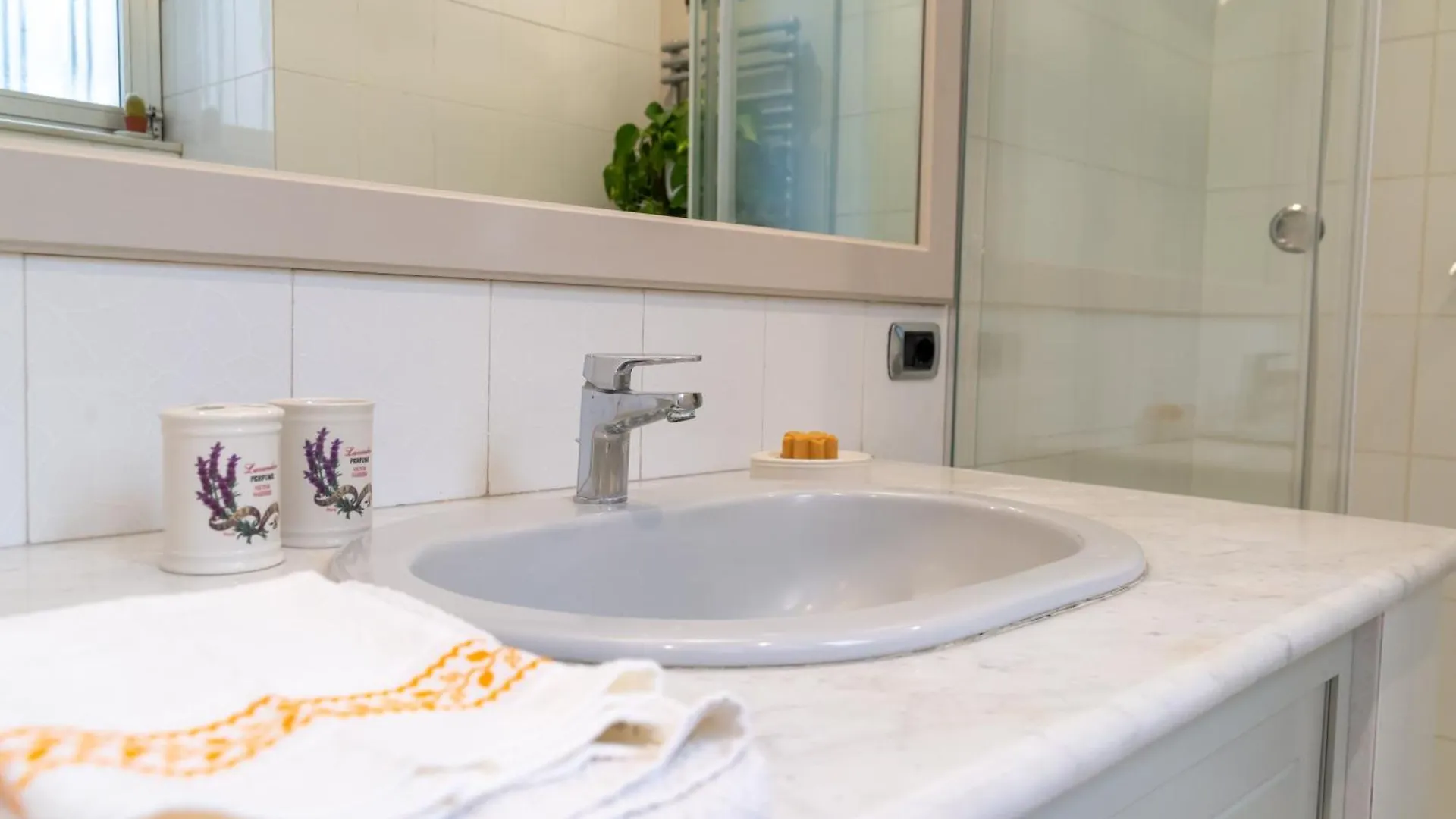Apartamento Pasubio Urban Suites Catânia Itália